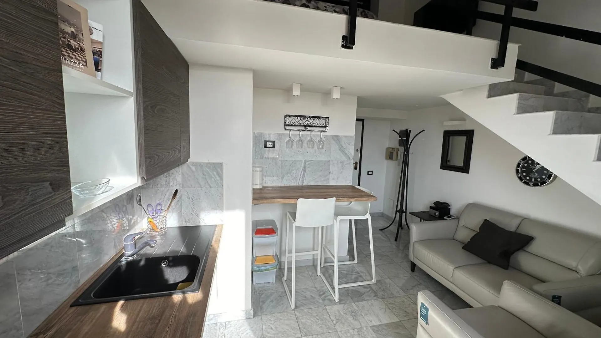 Appartamento Bilocale In Marmo A Prato 0*, Prato (Prato) Italia