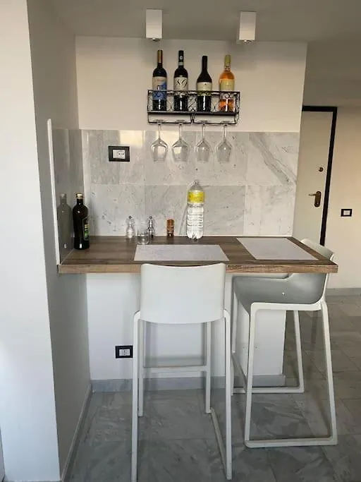 Bilocale In Marmo A Prato Apartment